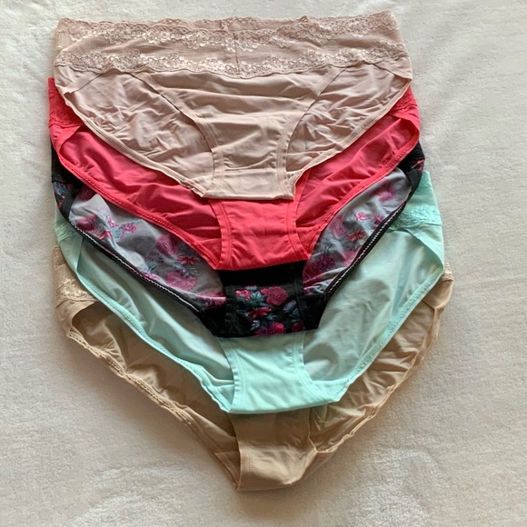 (5) NATORI BLISS PERFECTION V-Kini - Picture 3 of 5